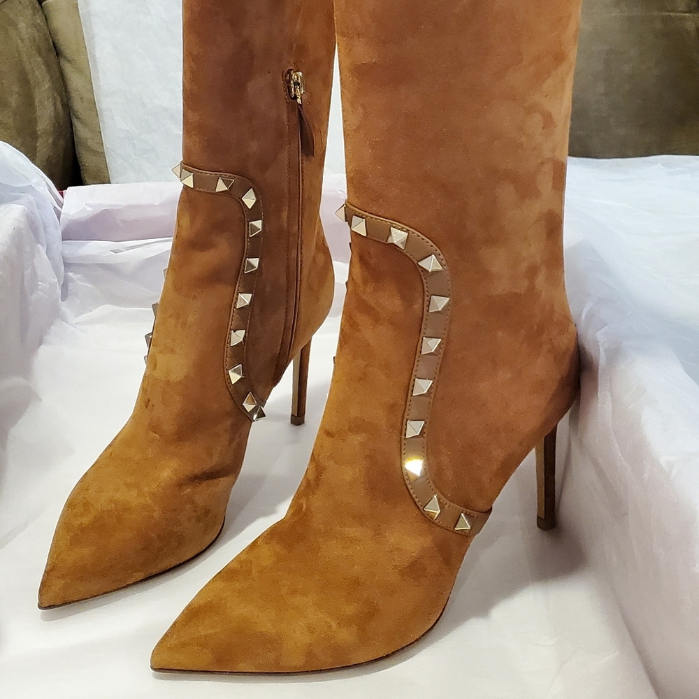 Valentino garavani rockstud suede boots